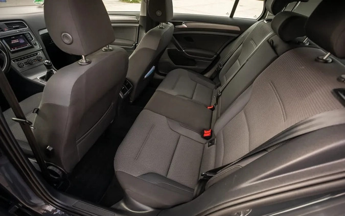 Volkswagen Golf cena 35500 przebieg: 200000, rok produkcji 2013 z Gubin małe 407